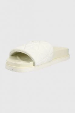 Γυναικεία Σαγιονάρες Παντόφλες Gant Mardale χρώμα: μπεζ 9 Γυναικεία Σαγιονάρες Παντόφλες Gant Mardale χρώμα: μπεζ -Φτηνός Fila Κατάστημα unnamed file 2061